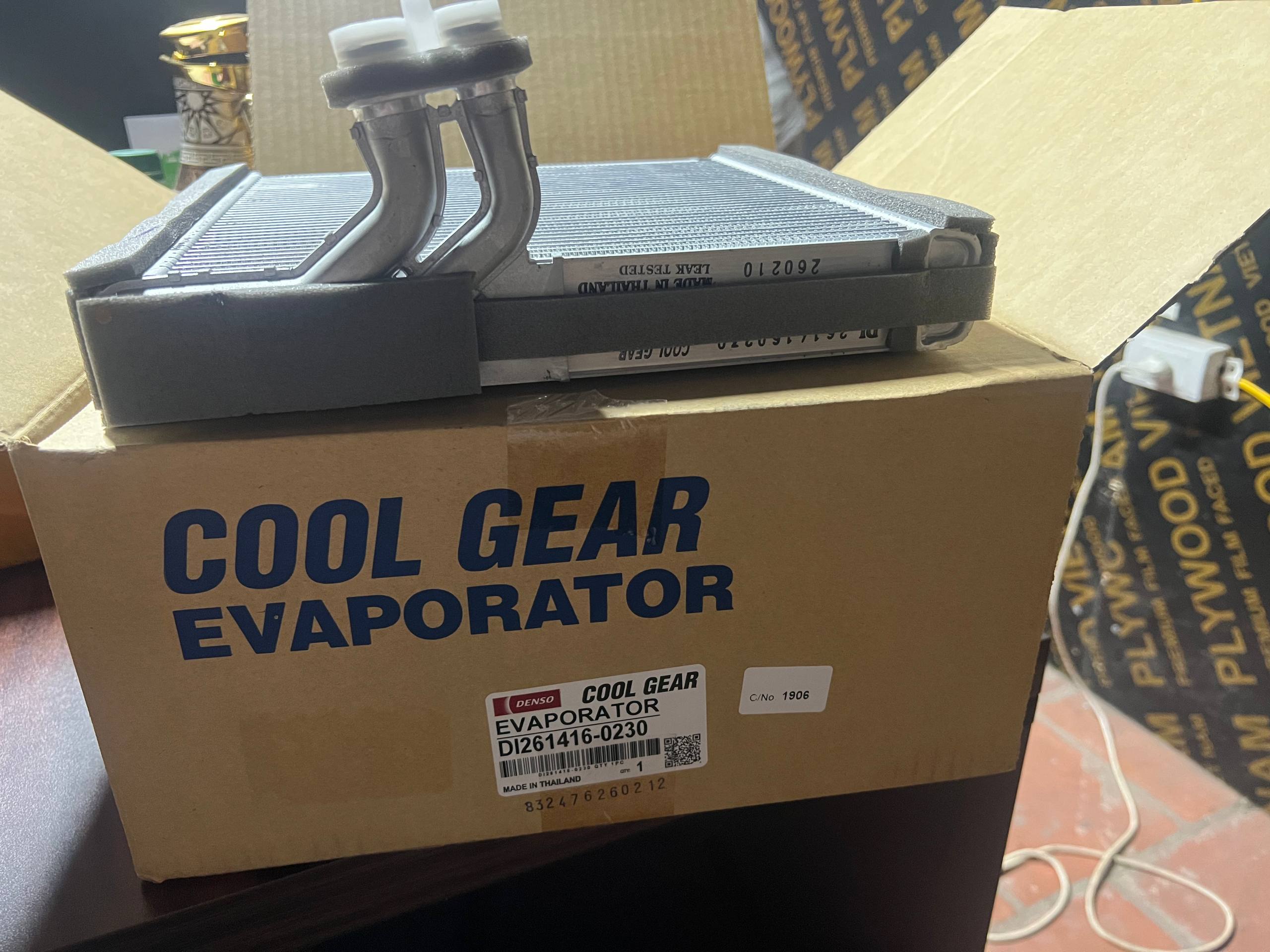 Dàn Lạnh Toyota Fortuner 2018 Denso Cool Gear DI261416-0230 toàn cảnh nguyên hộp Denso Cool Gear Dàn Lạnh Toyota Fortuner 2018 Denso Cool Gear DI261416-0230 toàn cảnh nguyên hộp Denso Cool Gear