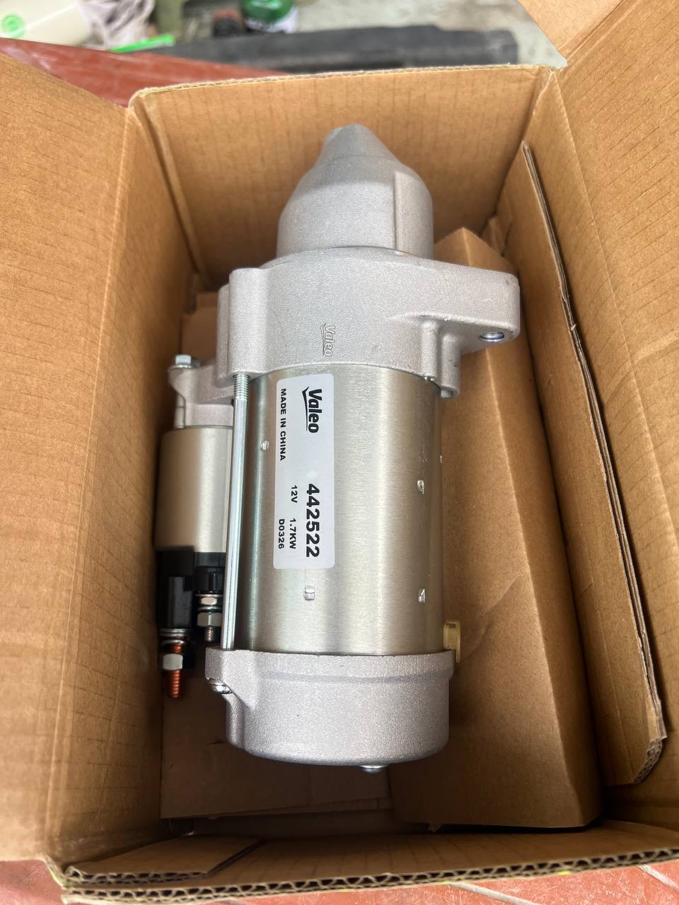 Củ đề Mercedes C200 C250 Valeo 12V 1.7kW Củ đề Mercedes C200 C250 Valeo 12V 1.7kW